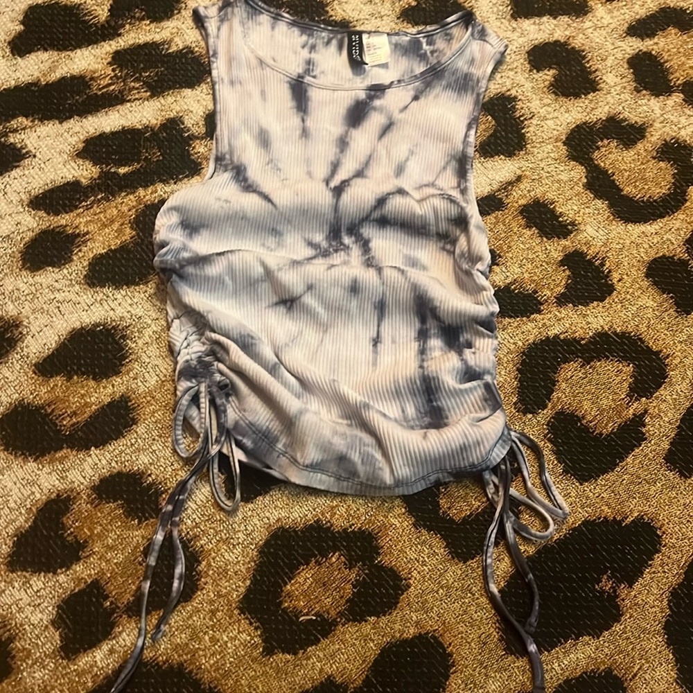 Tie Dye Y2K Knit Tank Top with ruching detail - Picture 6 of 9